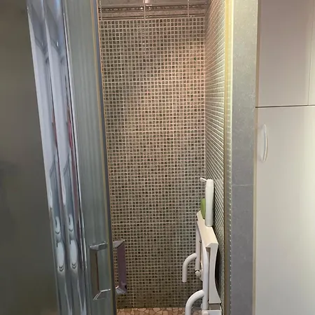 ホームステイ Habitacion Cerca Del Centro De *